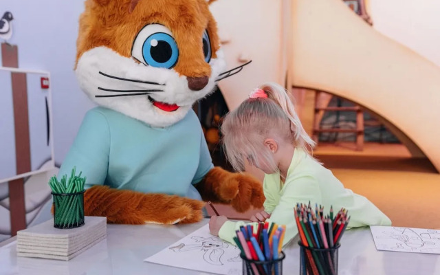 Chalet Near Trails & Town