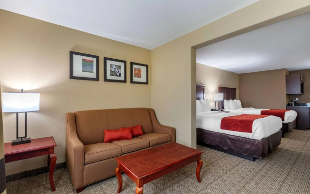 Comfort Suites Ennis