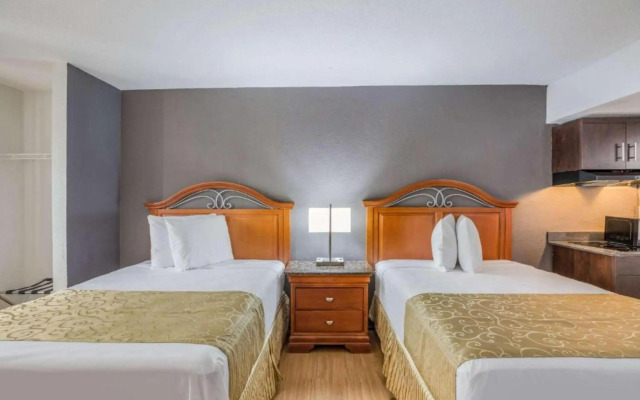 OYO Hotel Orlando Airport