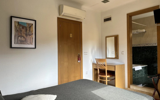 Hostal Tarrés