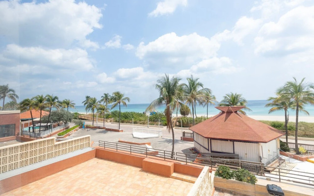 303 Ocean View Apt Hollywood Beach
