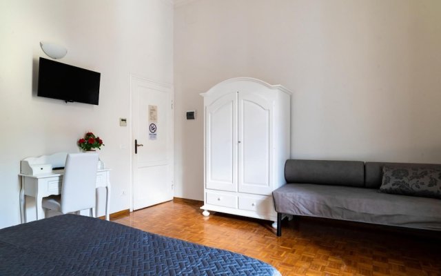 Live Florence Guesthouse