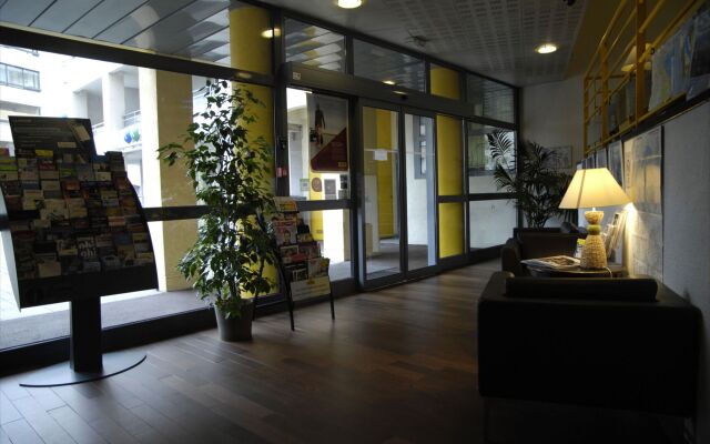 Ibis Annecy Cran Gevrier Hotel