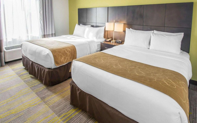Comfort Suites Miami Airport North