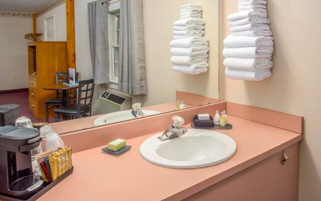 Mountain Village Lodge