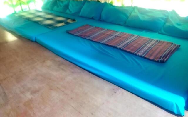 Phielle In-Home Calayo House Rental