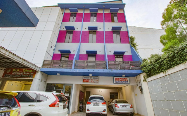 OYO 90696 Tobana House Bintaro
