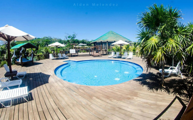 Media Luna Resort & Spa