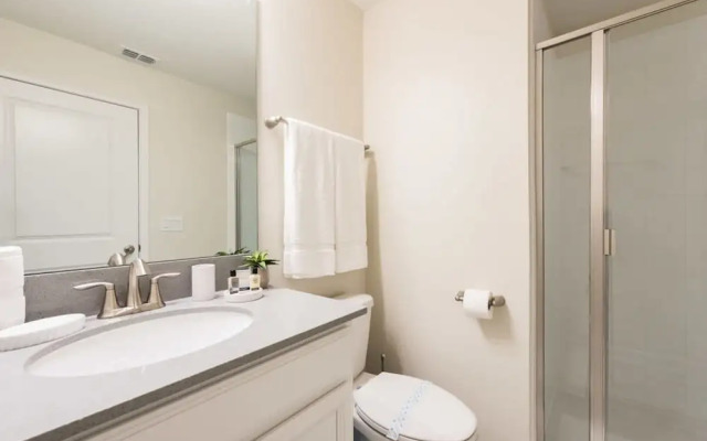 Super Nice Home Prime Location