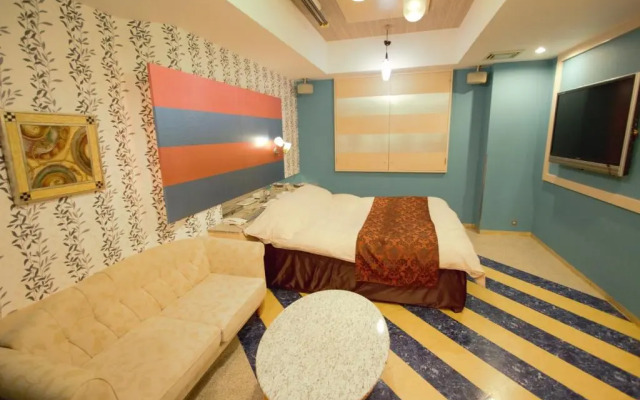 Hotel LaLa (Adult Only)