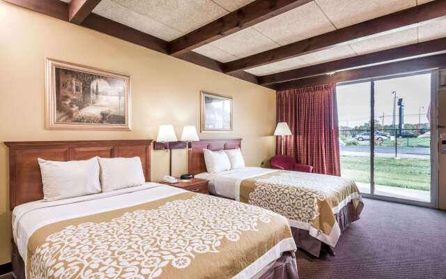 Days Inn by Wyndham Niles