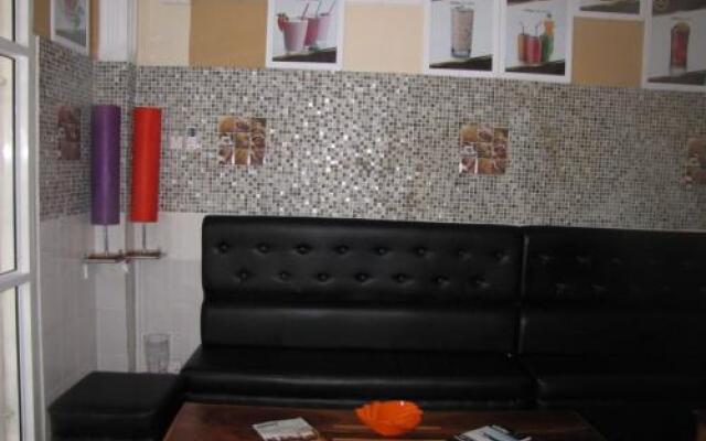 Jabali Apartments