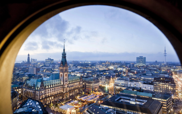 Premier Inn Hamburg City Alster