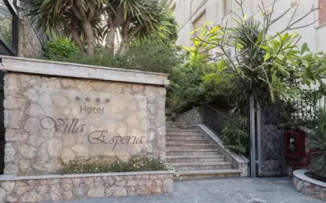 Villa Esperia Hotel