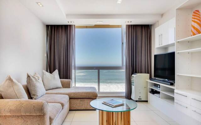 Clifton Apartment w Direct Beach Access Marella
