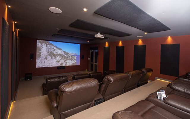 Luxury Hillside Estate at Nativa Resort by RedAwning