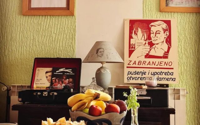 Guest House Tiha noć