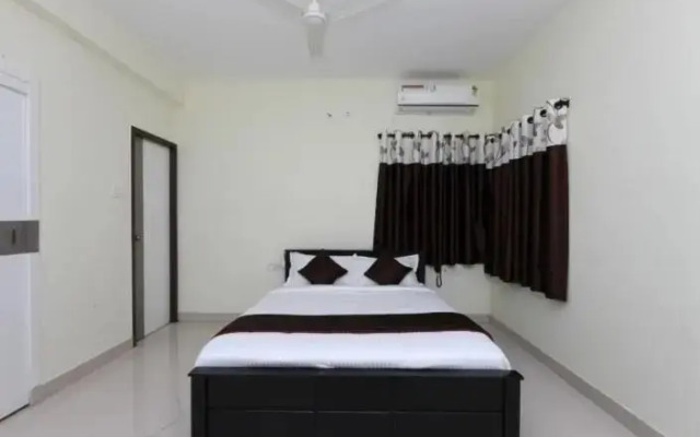 The Posh Residency, Ecr