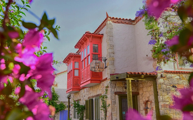 Lunar Butik Hotel Alaçatı
