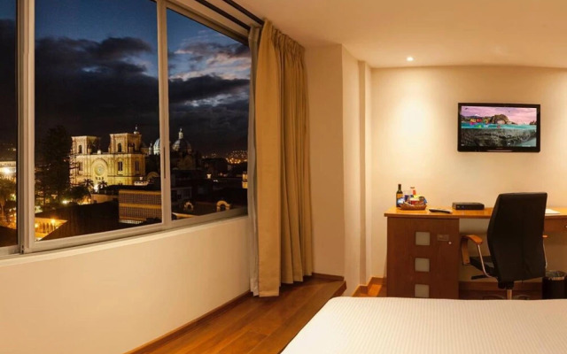 El Dorado Hotel