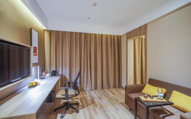 Jilin and Beijing Road Super 8 Hotel