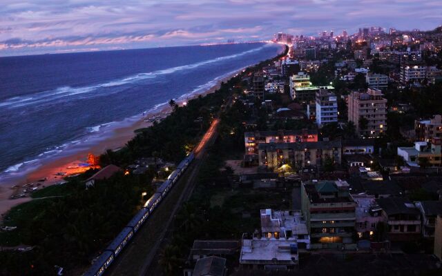 The Penthouse Above Sea