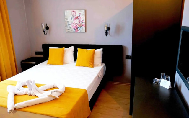 Yasemin Hotel