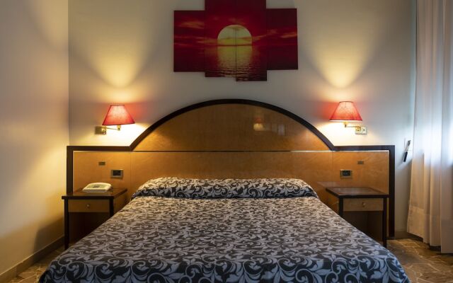 H&L Hotel