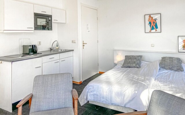 Stunning Apartment in Bergen aan Zee With Wifi