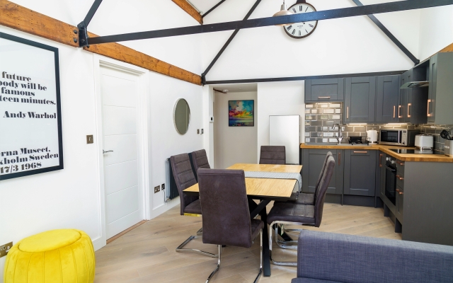 Your Apartment The Loft #10