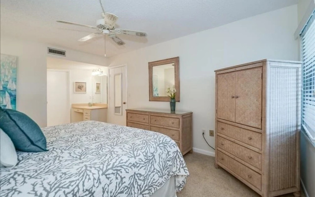 Sea Oats 132 - 2 Br Condo