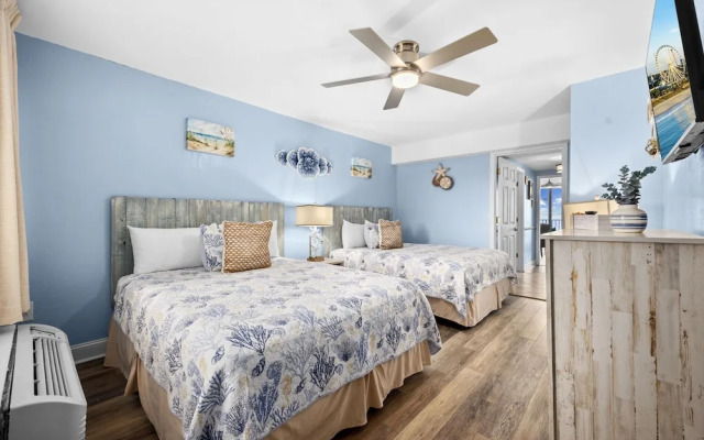 Newly Renovated Oceanfront 1BR Condo
