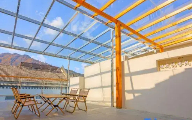 Tiantangzhai Nanting Yueshe Homestay (Tiantangzhai Scenic Area)