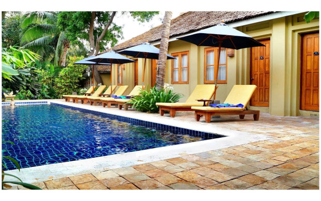 Oasis Hotel