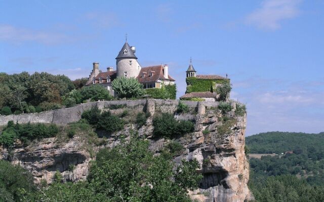 Secluded holiday home with a dishwasher, not far from Sarlat
