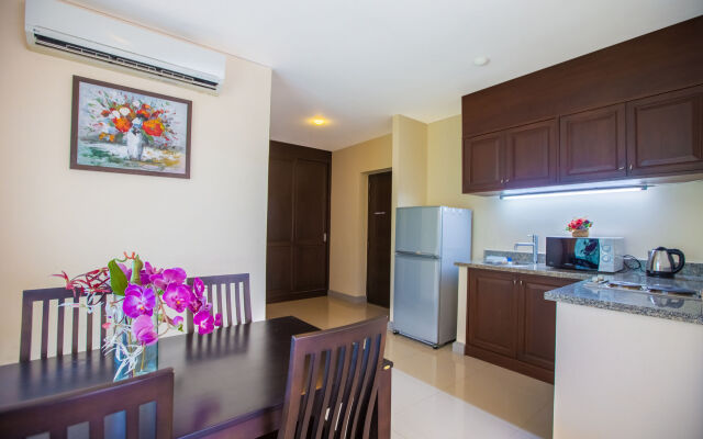 Avanta Condominium