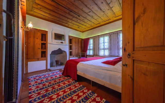 Serbetci Konak