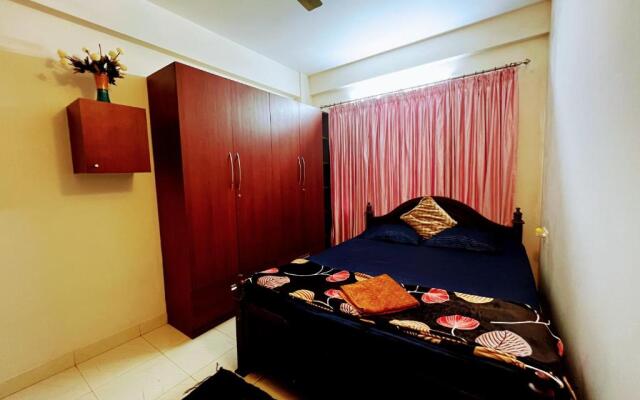 Delightful 2BHK with private veranda in the city.