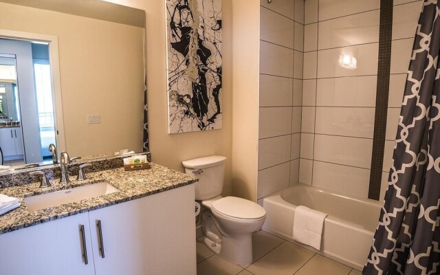 Ocean View II by AvantStay | High-Rise Flat in DT w/ City & Ocean Views!
