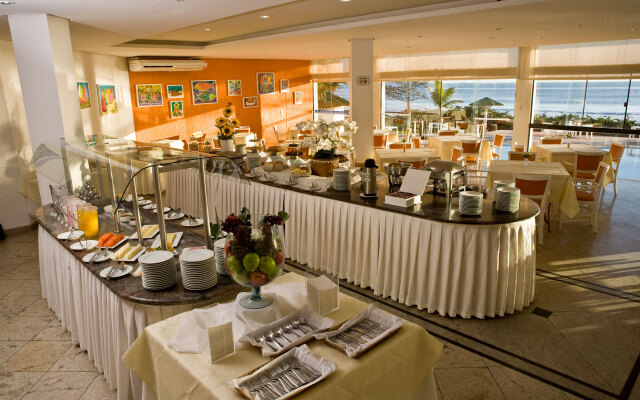 Ingleses Praia Hotel
