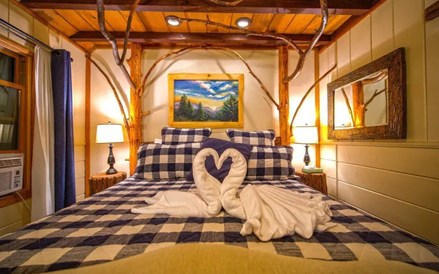 Arrowhead Pine Rose Cabins