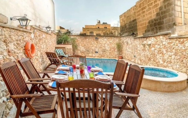 Ta' Manwel Farmhouse