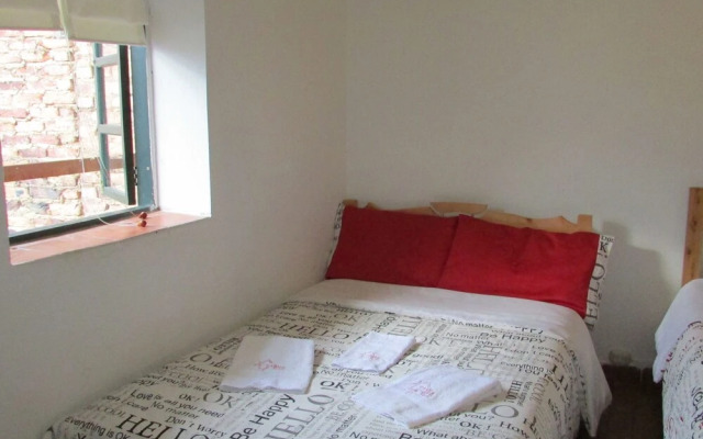 TinVa Hostal - Hostel