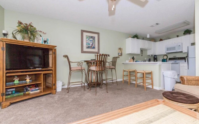 Grand Caribbean East & West W305