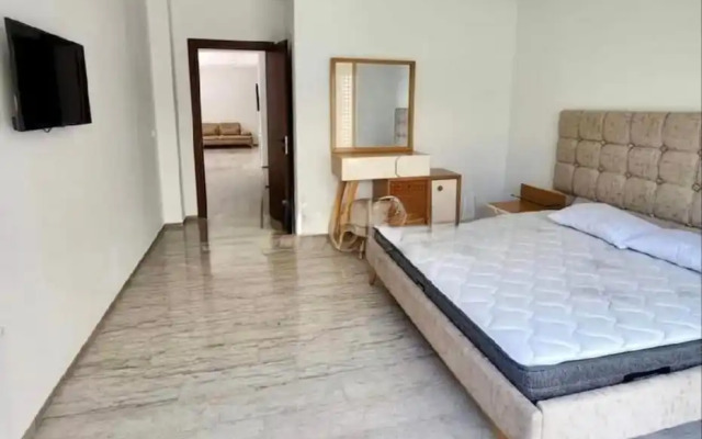Luxury Appart With Pool Near to the Beach