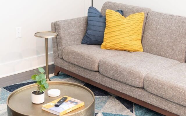 CozySuites Artistry Cincinnati