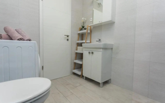 Bloom Apartment