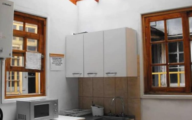 Hostal y Apart Casa Roma