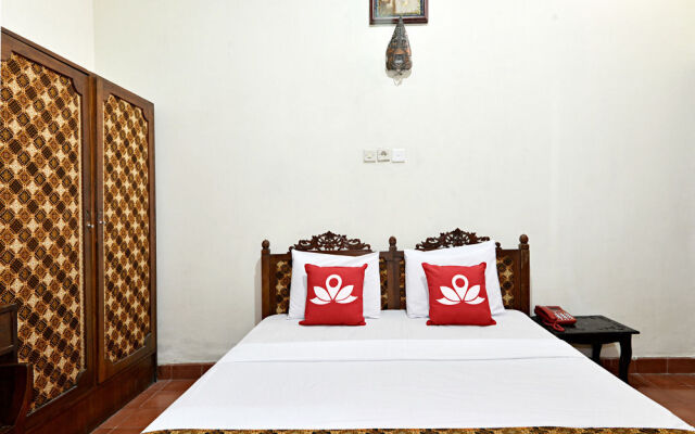 ZEN Rooms Pasar Kembang 1