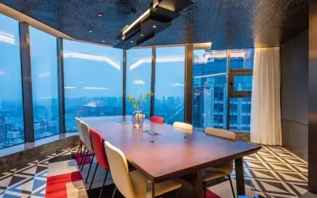 Jining Yanzhou Radisson RED Hotel